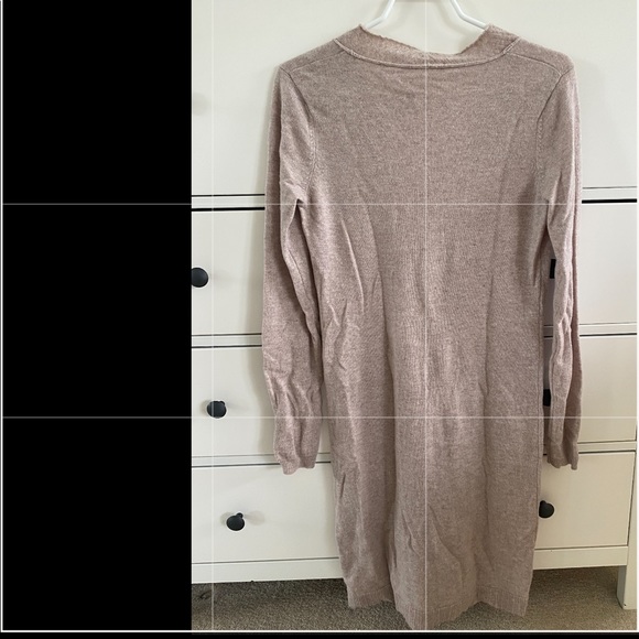 Medium oat coloured cashmere dress - Picture 2 of 3